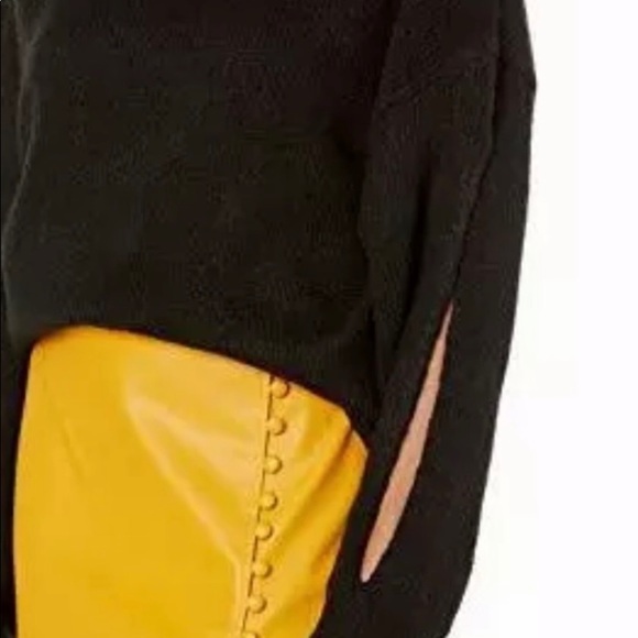 Kendall and Kylie X Revolve Slit Sleeve Black Turtleneck Sweater Size S - Picture 5 of 6